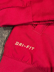 Nike spordijakk (5 foto / 7)