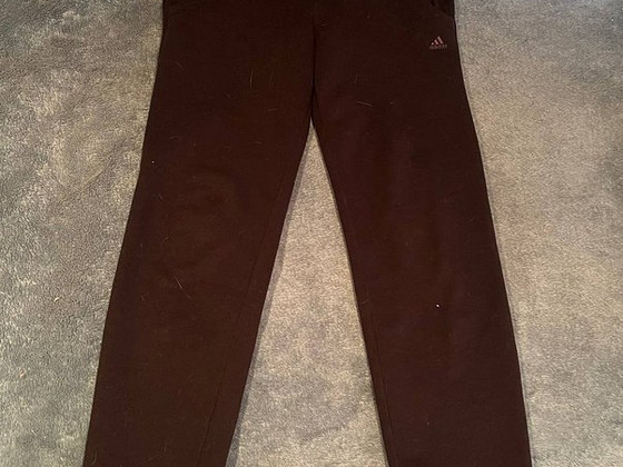 Adidas spordipüksid