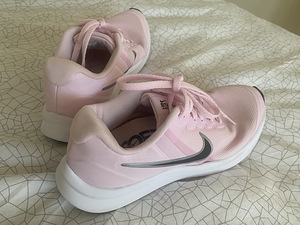 Nike 36 (1 фото из 2)