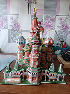 Сабор из картоновых деталей (1 фото из 3)
