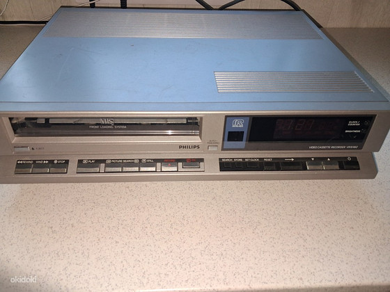 Philips видеомагнитофон VR6462