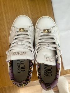 Versace tossud (1 foto / 6)