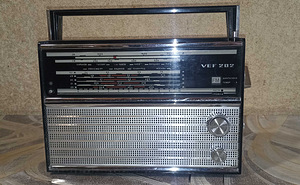 Սովետական ռադիոընդունիչ VEF 202 FM Ռադիո Radio (1 լուսանկար / 2)