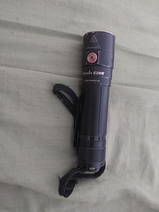 Taskulamp Fenix E28R V2.0 (1 foto / 3)