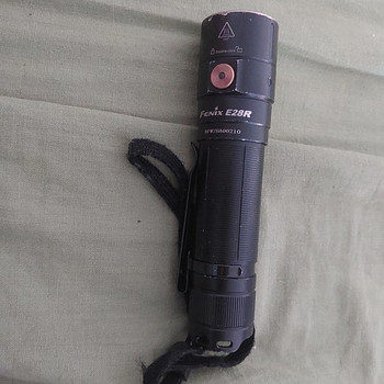 Taskulamp Fenix E28R V2.0
