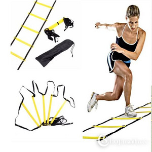 Спортивные товары, цены варьируются (3 фото из 10)
