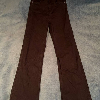 Mustad teksad H&M