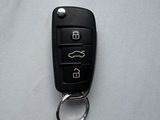 Audi original võti