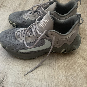 Nike korvpalli tossud
