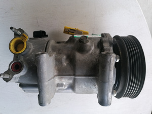 A/C компрессор климатический насос Peugeot Citroen 9659875780 (2 фото из 3)