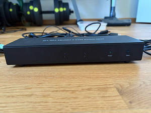 KVM Switch Techly DisplayPort/USB 2x1 Dual Head Video 4K * 3 (1 foto / 10)