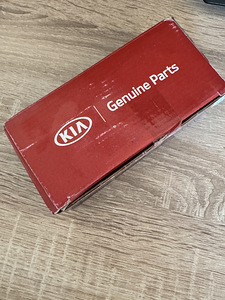 Тормозные колодки задние OEM для Kia Sorento 2017-2020 (2 фото из 2)