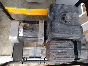 Generaator (3 foto / 4)