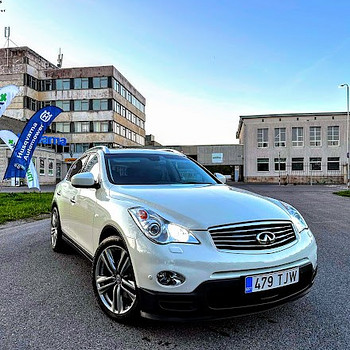Infiniti EX30 Premium AWD 3.0 TDI V6 175kv