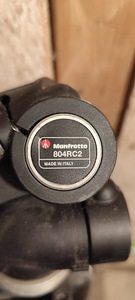 Manfrotto statiiv MT294A3 + Manfrotto 3-suunaline pea 804RC2 (3 foto / 3)