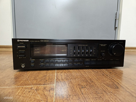 Pioneer SX-1300 стерео AM/FM ресивер