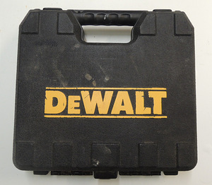 Аккумуляторная дрель DeWalt DCD710 + чемодан (2 фото из 5)