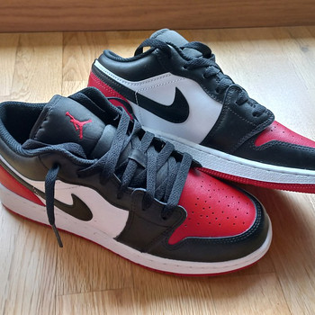 Uued Nike air jordan mid3 38,5