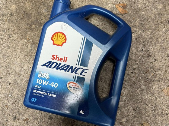 Shell Advance 10W-40 AX7 õli, 4L