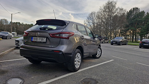NISSAN QASHQAI (3 foto / 10)
