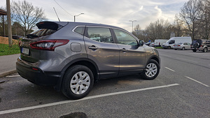 NISSAN QASHQAI (4 foto / 10)