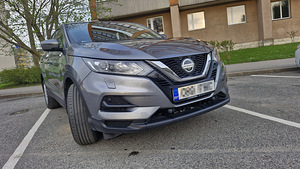 NISSAN QASHQAI (5 foto / 10)