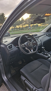 NISSAN QASHQAI (7 foto / 10)