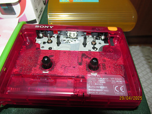 Sony Walkman (3 фото из 3)
