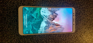 Redmi 5 Plus мало использовался (4 фото из 4)