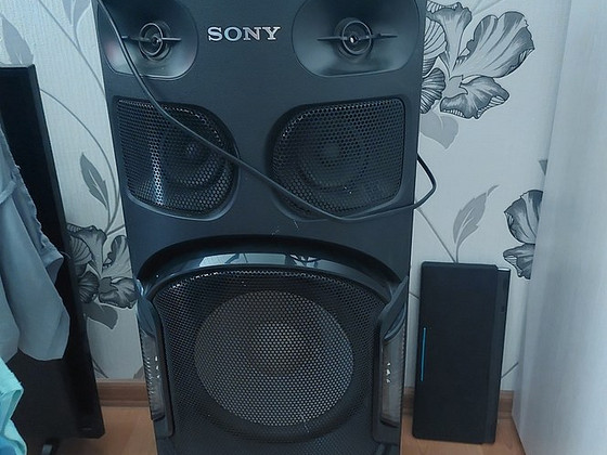 Sony bluetooth MHC-v42D