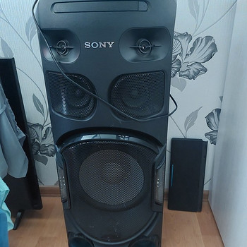Sony bluetooth MHC-v42D