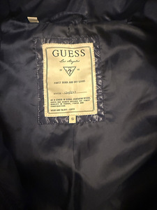 Guess жилетка S (2 фото из 3)