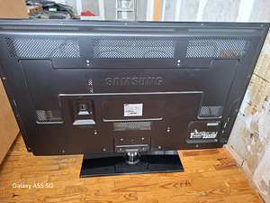 Телевизор Samsung (3 фото из 6)