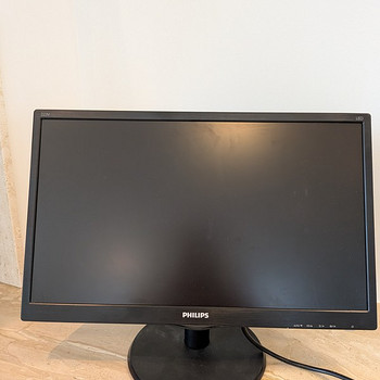 Профессиональный монитор Philips 223V5L 21.5" (Full HD, LED)