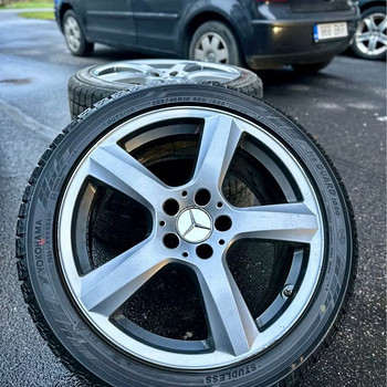 Mercedes R18 veljed koos rehvide ja anduritega (Original)