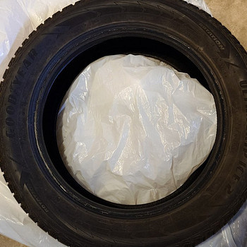 Goodyear Ultragrip Ice 2