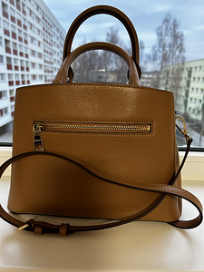 Сумка DKNY (2 фото из 4)
