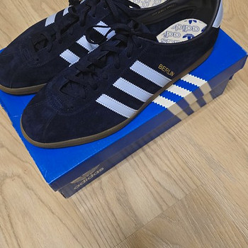 Adidas Berlin