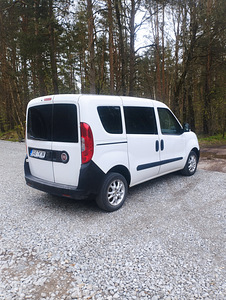FIAT DOBLO 2015 (6 foto / 10)