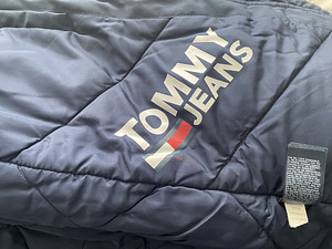 Зимняя куртка мужская Tommy Jeans, S. (4 фото из 6)