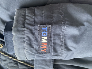 Зимняя куртка мужская Tommy Jeans, S. (6 фото из 6)