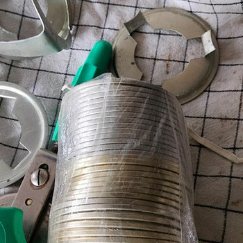 Komplekt purkide sulgemiseks