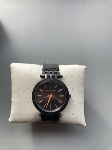 Michael Kors (1 фото из 2)