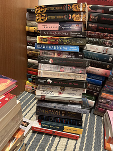 Книги (3 фото из 5)