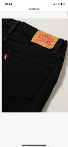 Джинсы Levis (3 фото из 4)