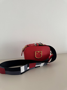 Сумка Furla (3 фото из 3)