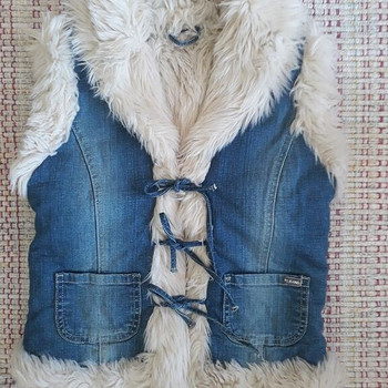 Жилет J. Jeans с подкладкой из овчины для 7-8 лет