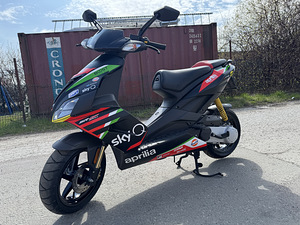 Aprilia sr50 2020a (3 foto / 6)