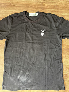 Off white tshirt (4 foto / 4)