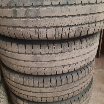 GT Radial Maxmiler WT2 Cargo 215/75R16C